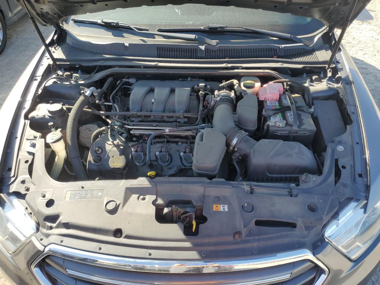 2014 Ford Taurus VIN 1FAHP2F85EG115348 Copart auction photo, front end / minor dent/scratches damage thumbnail 11
