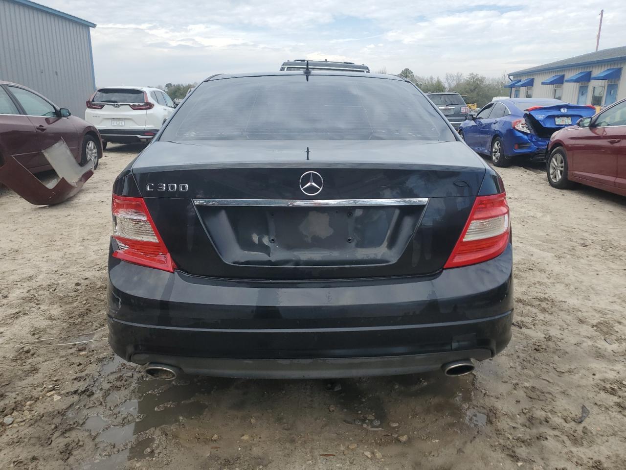 2011 Mercedes-Benz C-klasse VIN WDDGF5EB6BF648369 Copart auction photo, front end damage thumbnail 6
