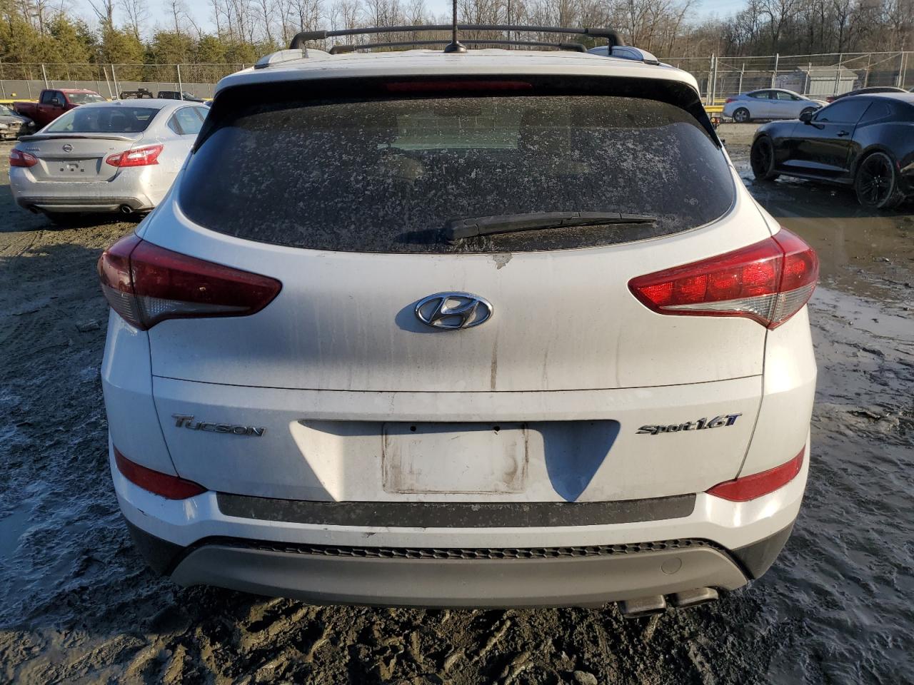 2017 Hyundai Tucson VIN KM8J33A2XHU481338 Copart auction photo, front end / side damage thumbnail 6