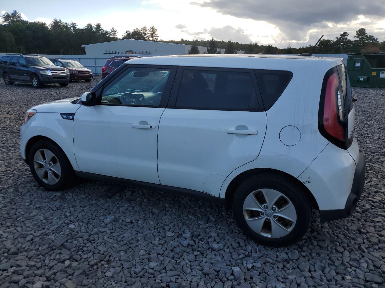 2015 KIA Soul VIN KNDJN2A28F7179664 Copart auction photo, mechanical damage thumbnail 2