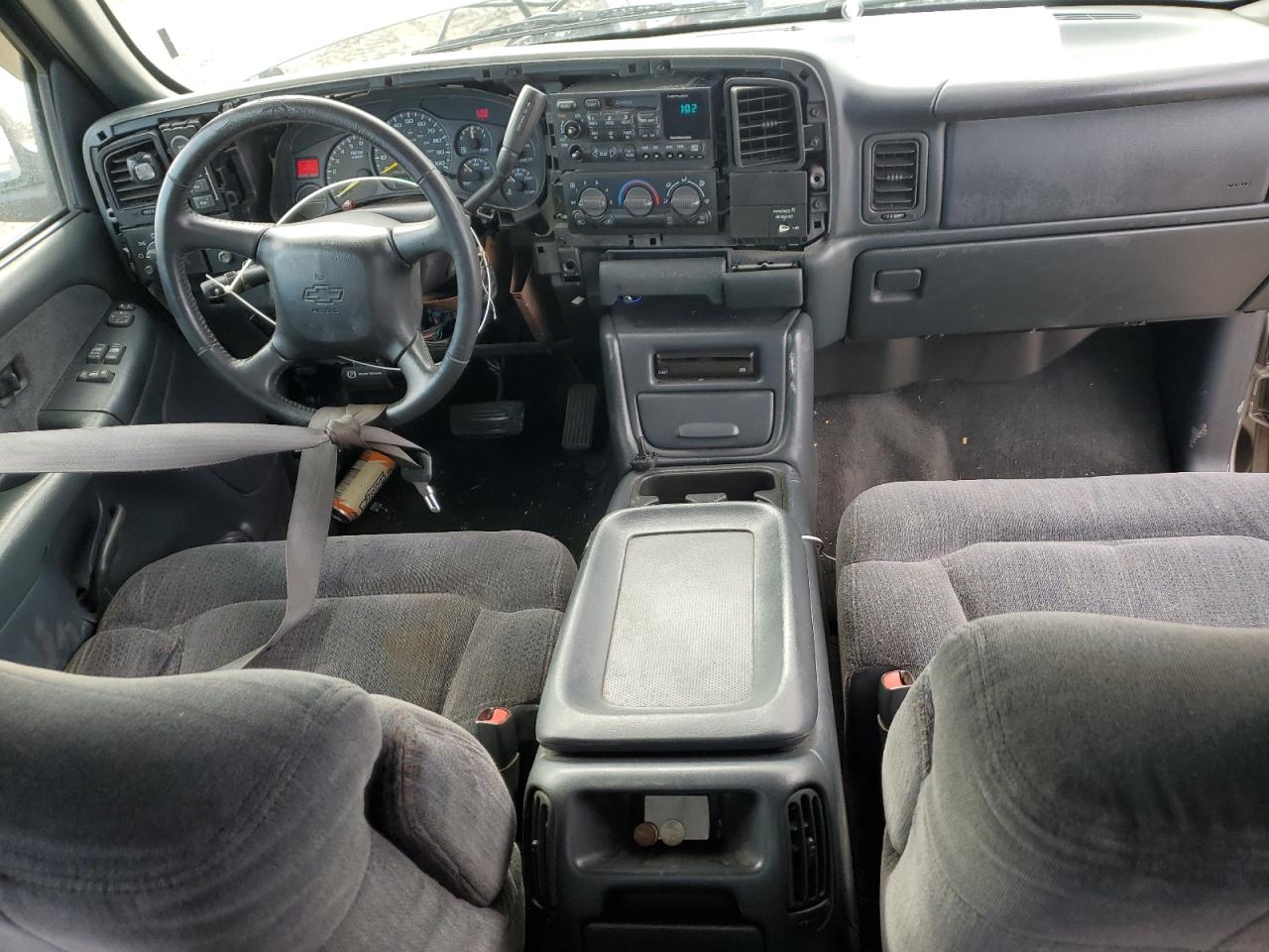1999 Chevrolet Silverado VIN 2GCEK19T4X1109045 Copart auction photo, side damage thumbnail 8