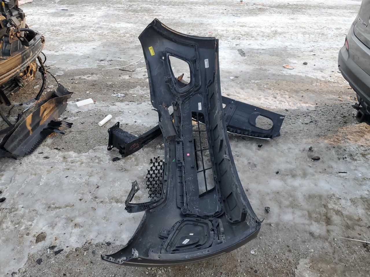 2017 KIA Sorento VIN 5XYPGDA34HG332670 Copart auction photo, front end / side damage thumbnail 13