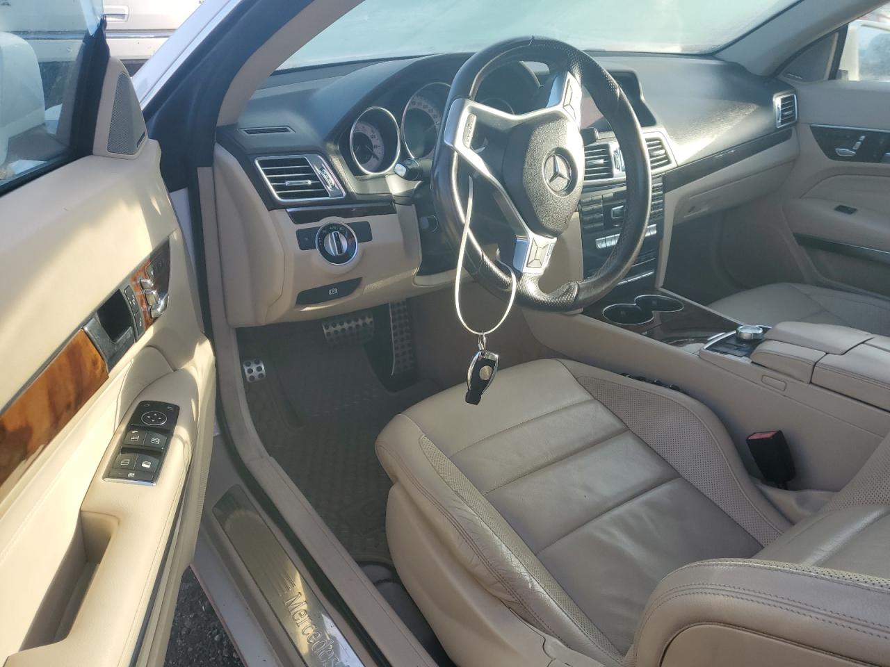 2014 Mercedes-Benz E-klasse VIN WDDKK5KF4EF275673 Copart auction photo, water/flood damage thumbnail 8