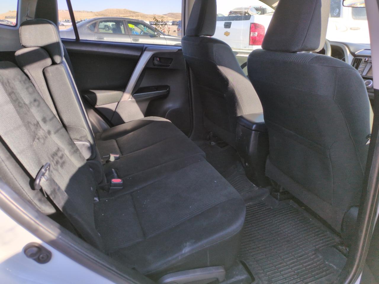 2017 Toyota RAV 4 VIN JTMBFREVXHJ114562 Copart auction photo, rear end damage thumbnail 10