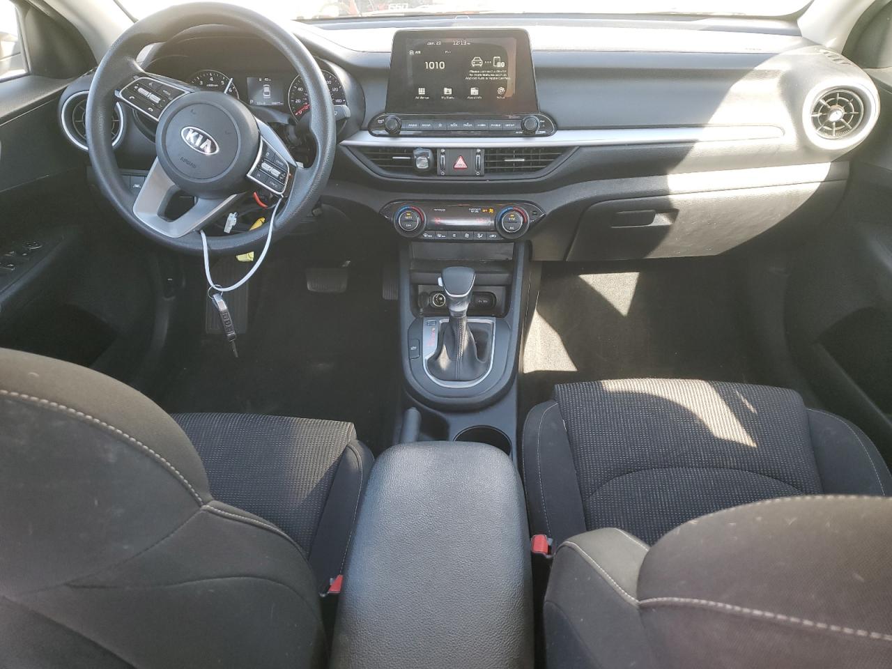 2019 KIA Forte VIN 3KPF24AD6KE007414 Copart auction photo, front end / vandalism damage thumbnail 8