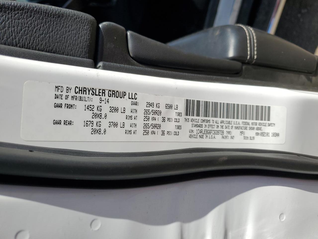 2015 Jeep Grand Cherokee VIN 1C4RJEBG6FC639728 Copart auction photo, front end / undercarriage damage thumbnail 12
