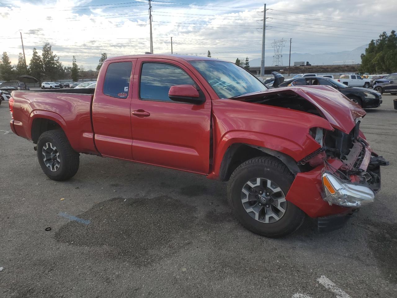 2017 Toyota Tacoma VIN 5TFRX5GN9HX091211 Copart auction photo, front end / side damage thumbnail 4