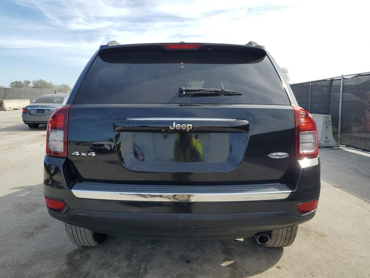 2016 Jeep Compass VIN 1C4NJDEB7GD790307 Copart auction photo, all over damage thumbnail 6