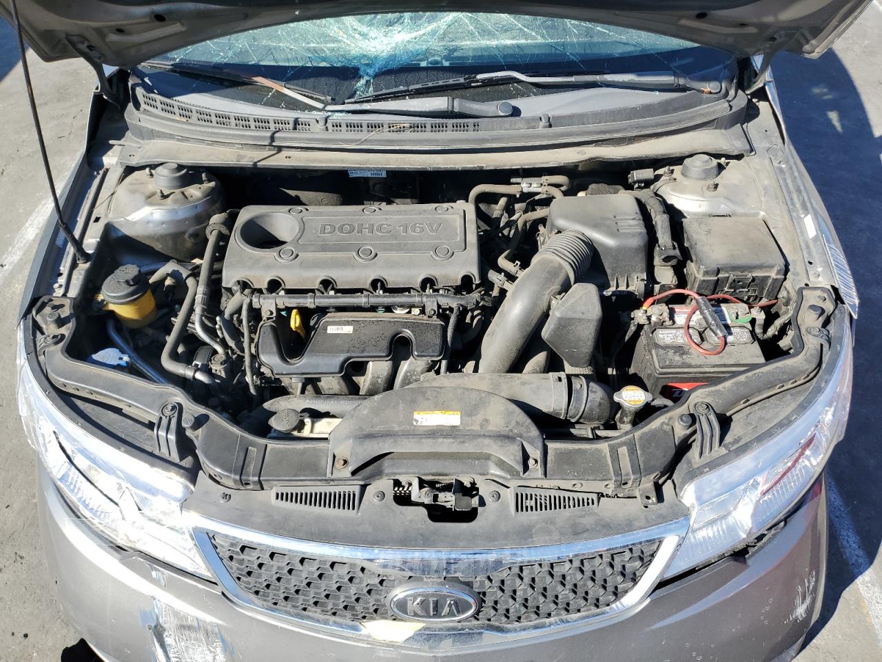 2012 KIA Forte VIN KNAFU4A28C5565154 Copart auction photo, all over damage thumbnail 11