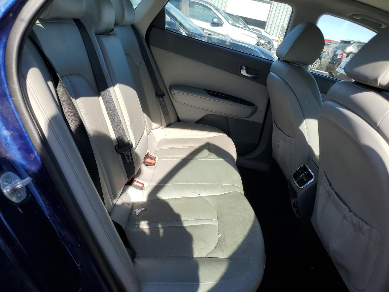 2016 KIA Optima VIN 5XXGU4L32GG071564 Copart auction photo, front end / minor dent/scratches damage thumbnail 10