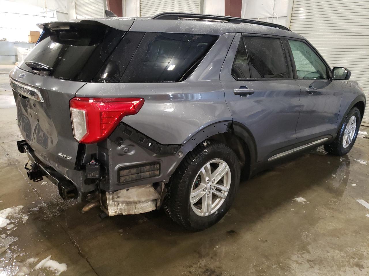 2021 Ford Explorer VIN 1FMSK8DH2MGB21011 Copart auction photo, rear end / side damage thumbnail 3