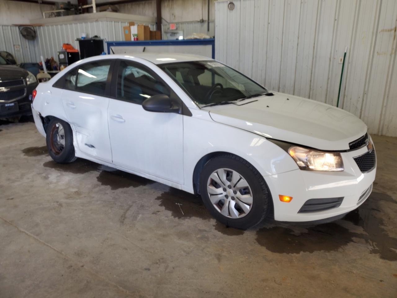 2013 Chevrolet Cruze VIN 1G1PA5SH8D7113826 Copart auction photo, side / rear end damage thumbnail 4