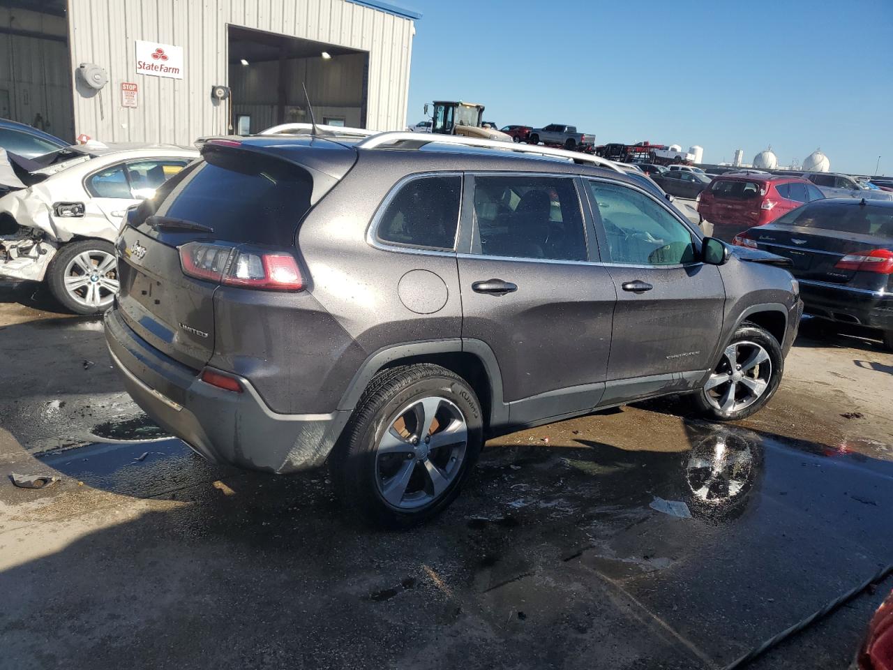 2020 Jeep Grand Cherokee VIN 1C4PJMDXXLD563757 Copart auction photo, front end damage thumbnail 3