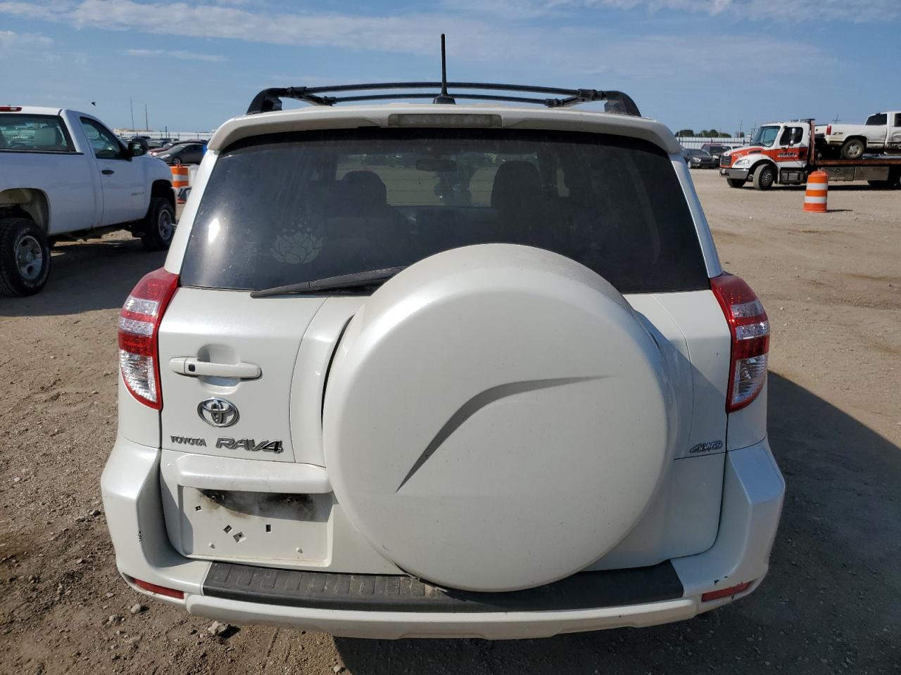 2009 Toyota RAV 4 VIN JTMBK34V795077152 Copart auction photo, front end damage thumbnail 6