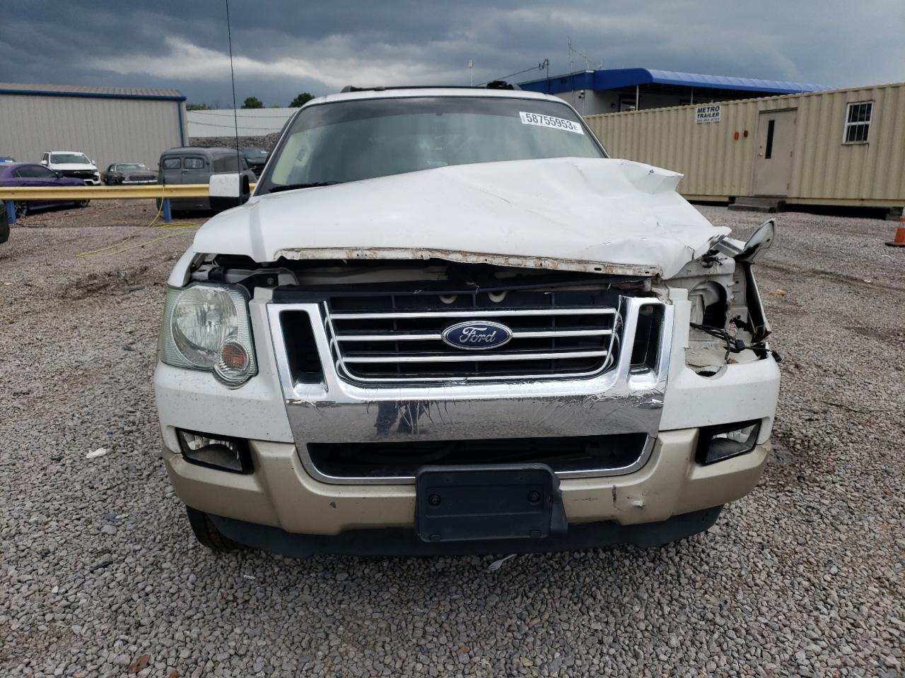 2007 Ford Explorer VIN 1FMEU64E87UA54471 Copart auction photo, front end damage thumbnail 5
