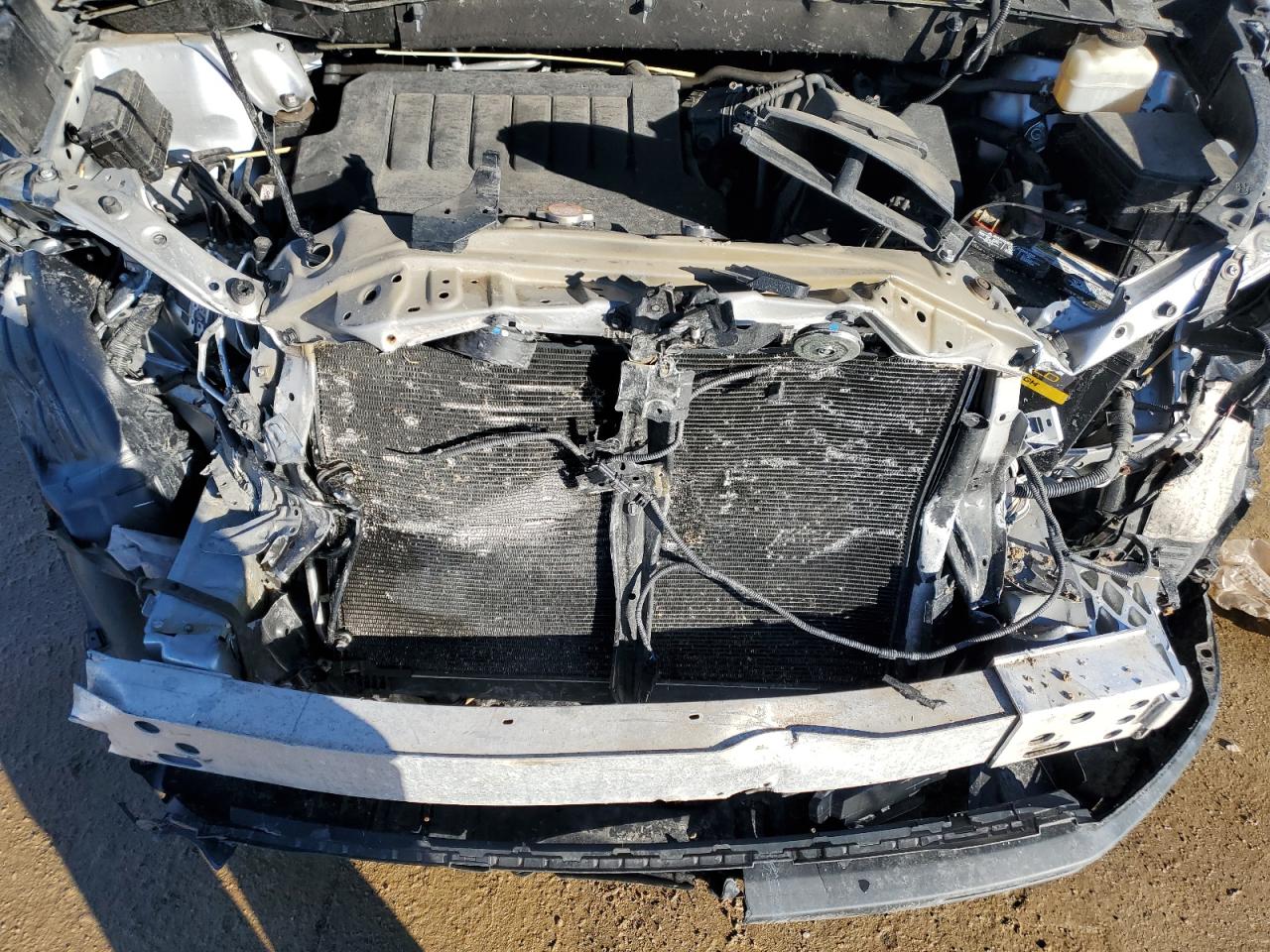 2016 Toyota Highlander VIN 5TDBKRFH1GS326028 Copart auction photo, front end / all over damage thumbnail 14