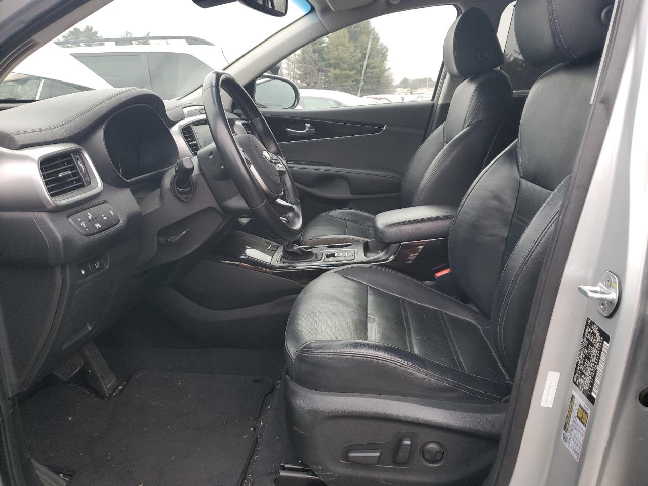 2019 KIA Sorento VIN 5XYPHDA53KG459836 Copart auction photo, vandalism / minor dent/scratches damage thumbnail 7