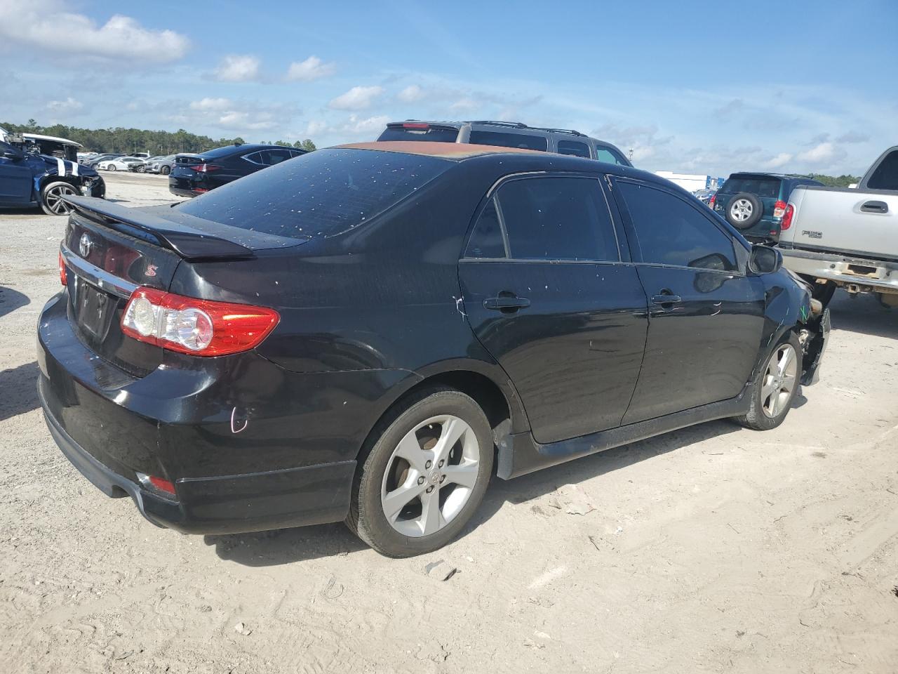 2011 Toyota Corolla VIN 2T1BU4EE2BC552021 Copart auction photo, front end damage thumbnail 3