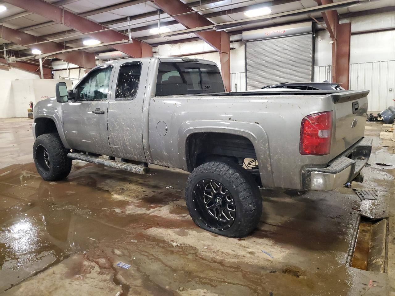 2012 Chevrolet Silverado VIN 1GCRKSE77CZ221310 Copart auction photo, side damage thumbnail 2
