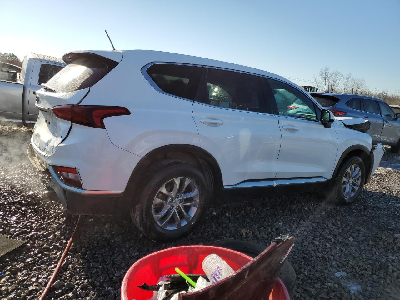 2020 Hyundai Santa Fe VIN 5NMS23AD0LH266807 Copart auction photo, front end damage thumbnail 3
