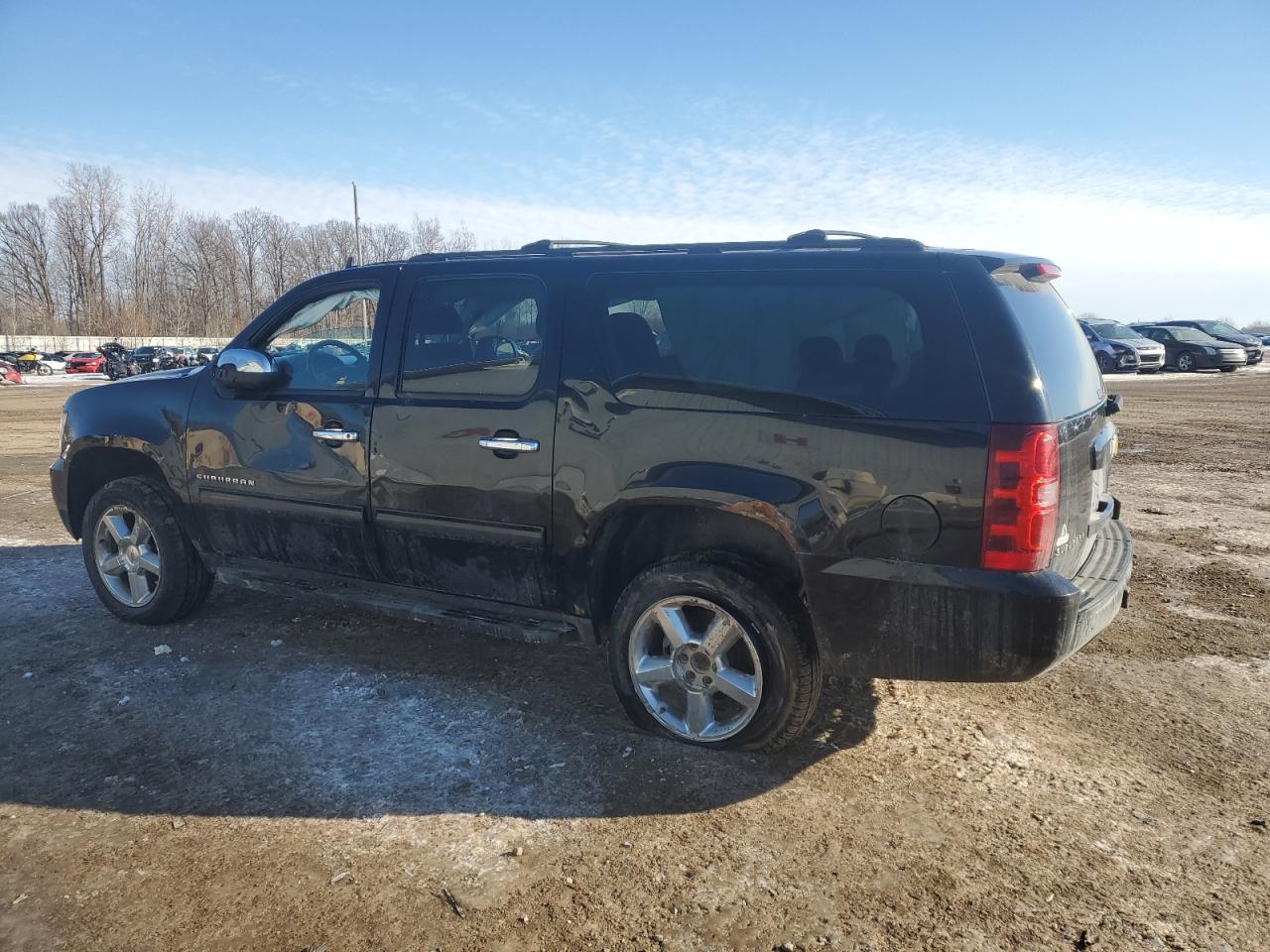 2013 Chevrolet Suburban VIN 1GNSKHE78DR274966 Copart auction photo, side / minor dent/scratches damage thumbnail 2
