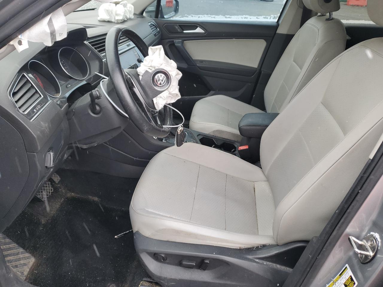2019 Volkswagen Tiguan VIN 3VV2B7AX4KM196825 Copart auction photo, front end damage thumbnail 7