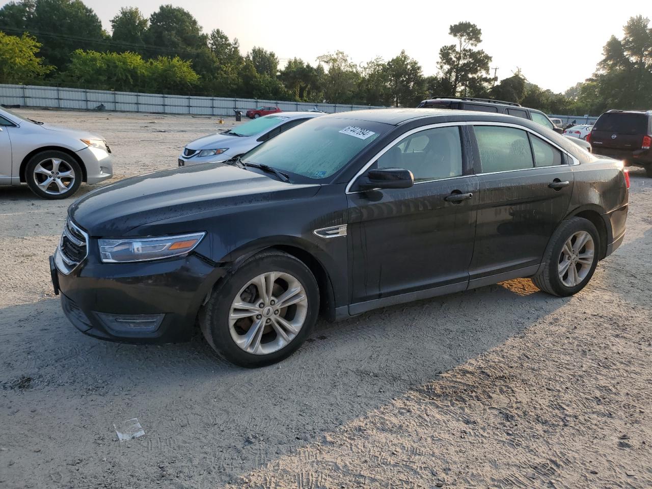 2013 Ford Taurus VIN 1FAHP2E85DG214512