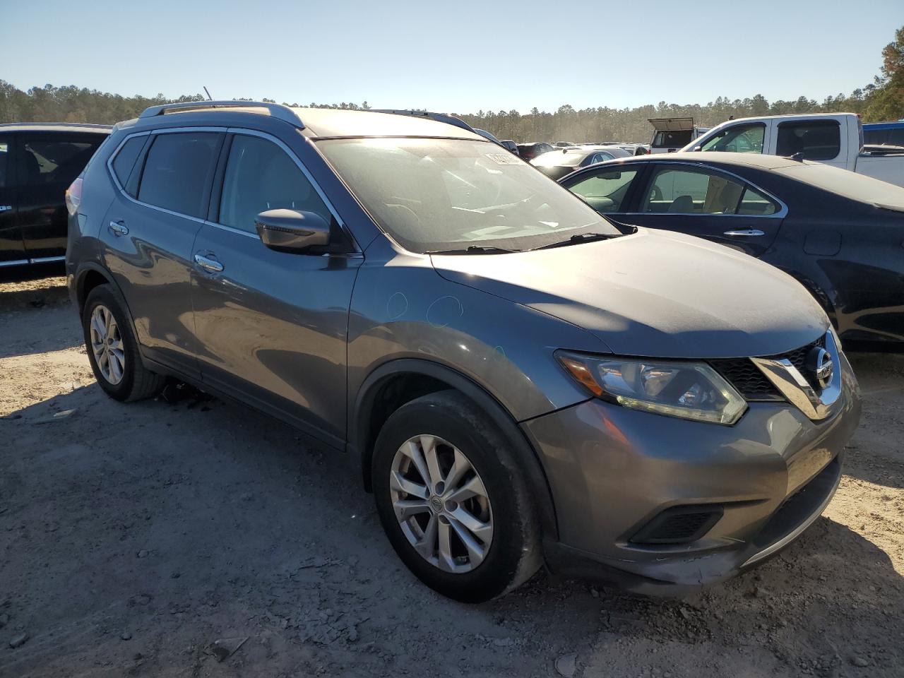 2016 Nissan Rogue VIN KNMAT2MT8GP603825 Copart auction photo, rear end / minor dent/scratches damage thumbnail 4