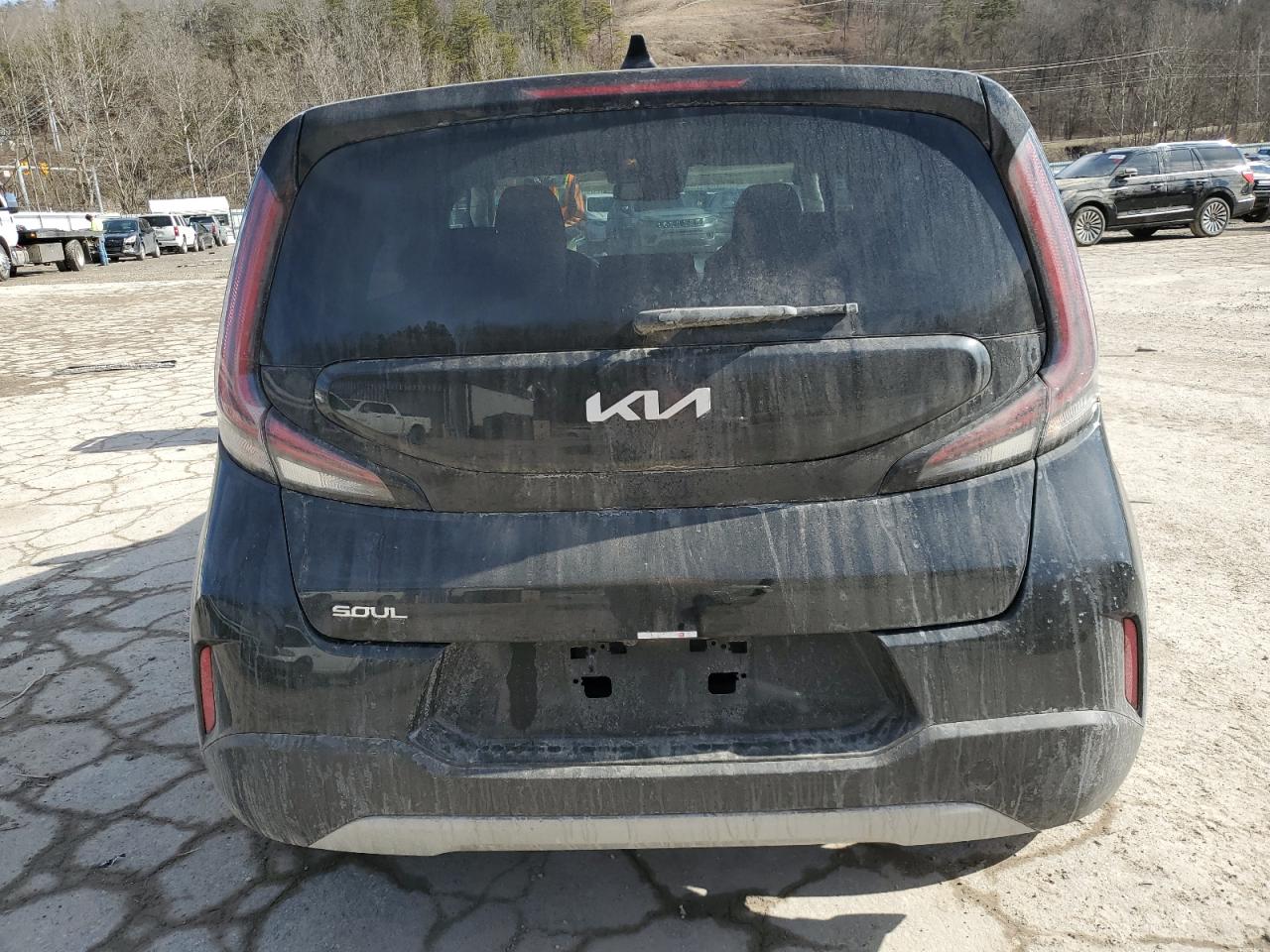 2024 KIA Soul VIN KNDJ23AU2R7911713 Copart auction photo, front end / side damage thumbnail 6