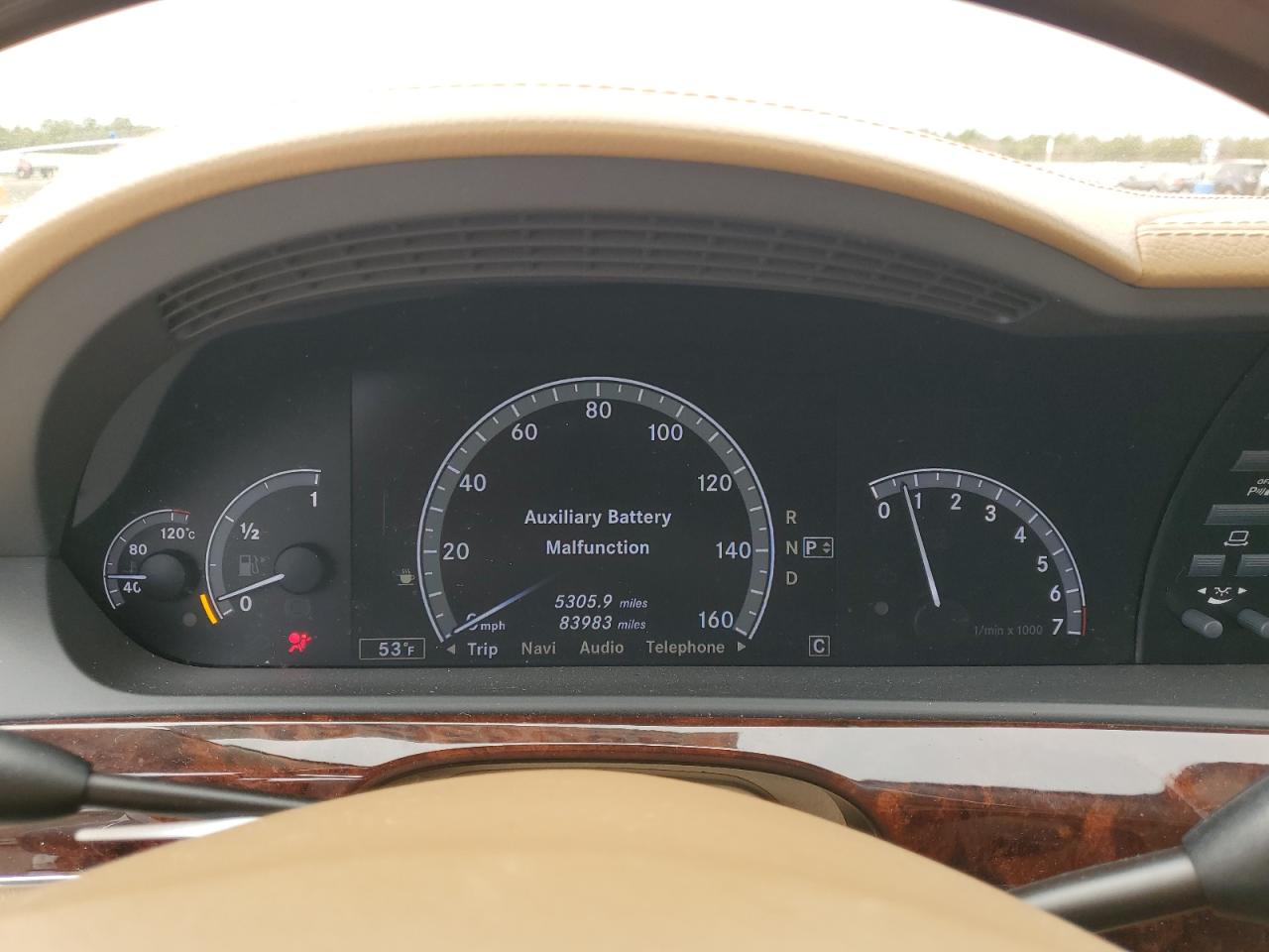 2010 Mercedes-Benz S-klasse VIN WDDNG8GB2AA335012 Copart auction photo, front end / minor dent/scratches damage thumbnail 9