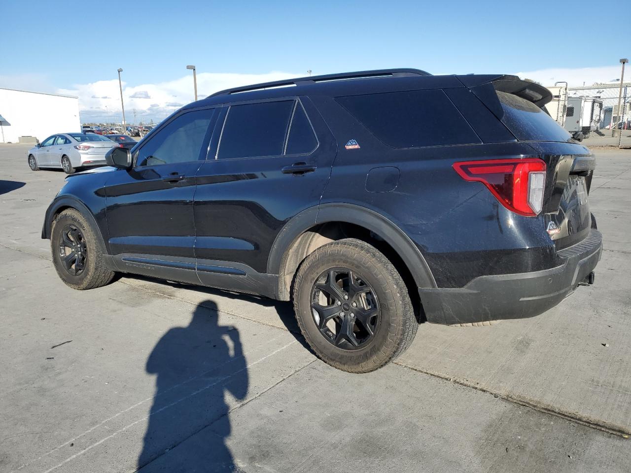 2022 Ford Explorer VIN 1FMSK8JH3NGB36865 Copart auction photo, front end / undercarriage damage thumbnail 2