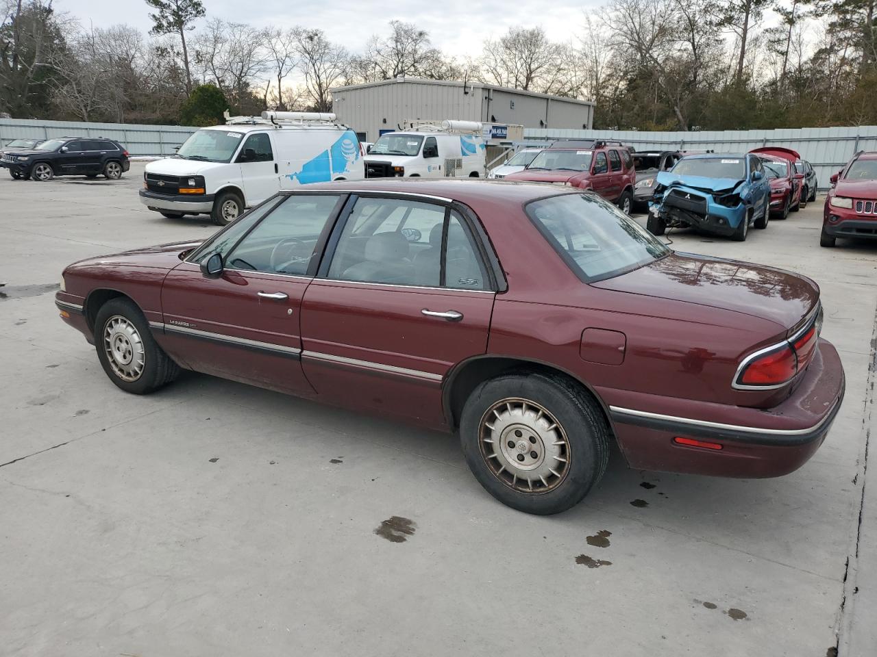 1998 Buick LeSabre VIN 1G4HP52K4WH430114 Copart auction photo, all over damage thumbnail 2