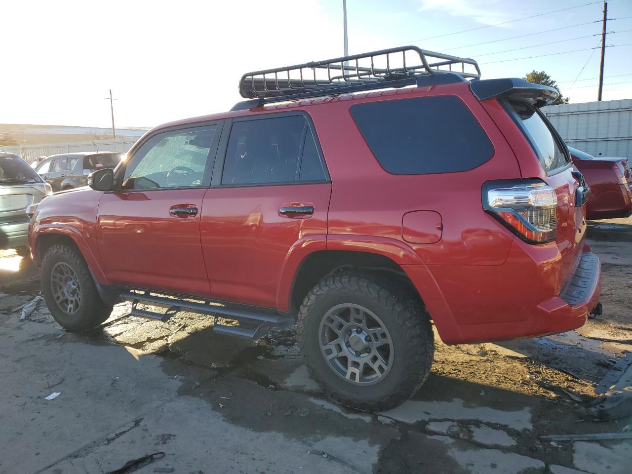 2020 Toyota 4Runner VIN JTEBU5JRXL5791874 Copart auction photo, front end / side damage thumbnail 2