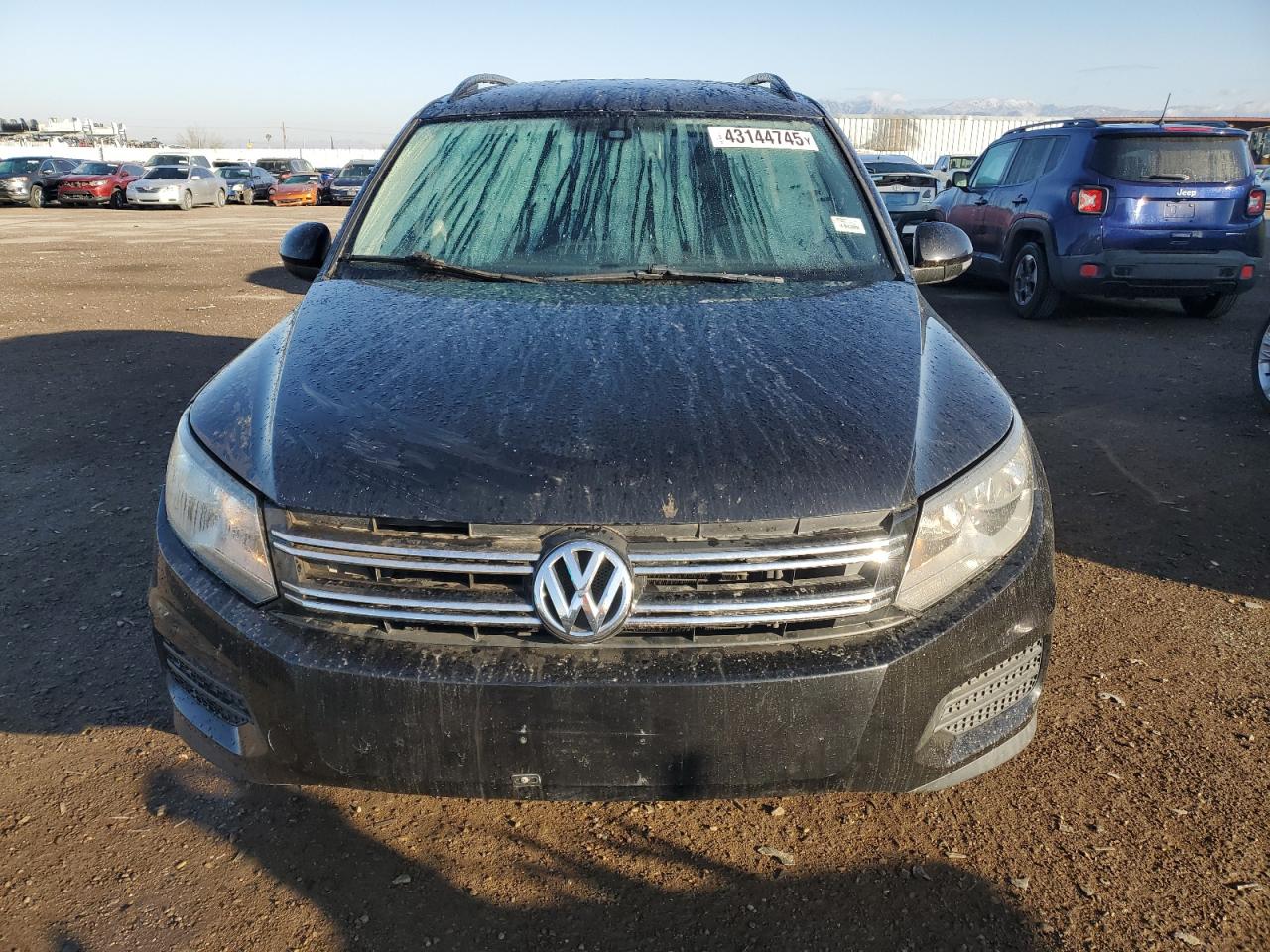 2017 Volkswagen Tiguan VIN WVGAV7AX0HK002899 Copart auction photo, rear end / undercarriage damage thumbnail 5