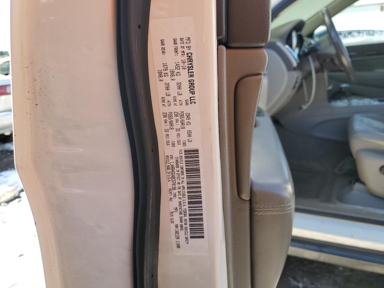2011 Jeep Grand Cherokee VIN 1J4RR4GG4BC570196 Copart auction photo, side damage thumbnail 12