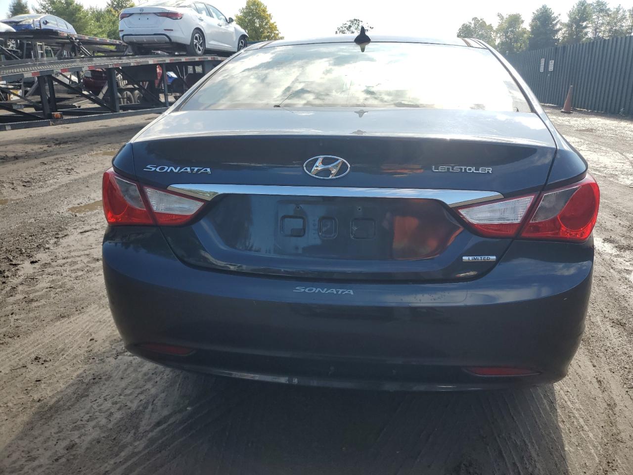 2013 Hyundai Sonata VIN 5NPEC4ACXDH567550 Copart auction photo, front end / minor dent/scratches damage thumbnail 6