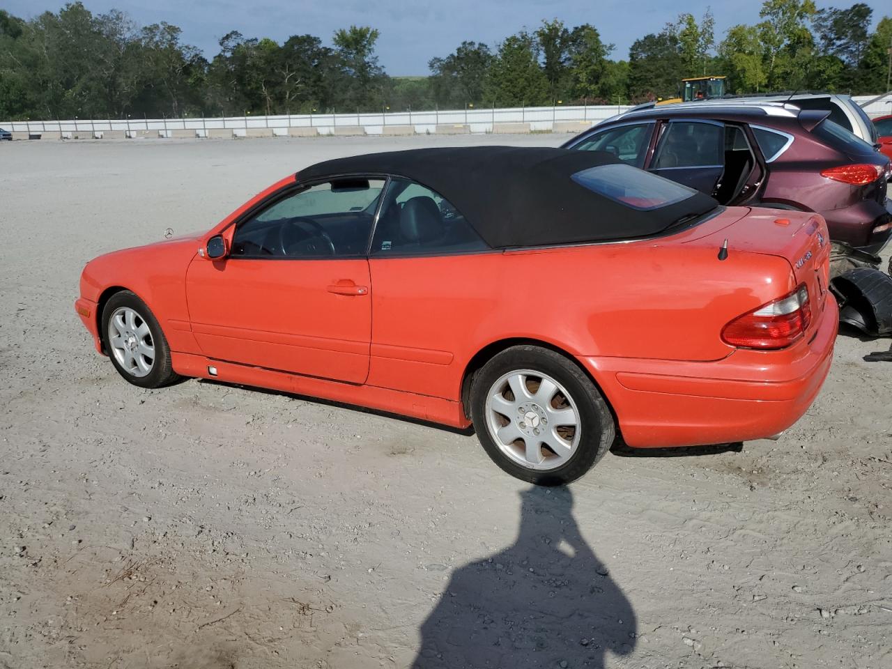 2003 Mercedes-Benz CLK-klasse VIN WDBLK65G03T130572 Copart auction photo, undercarriage / mechanical damage thumbnail 2