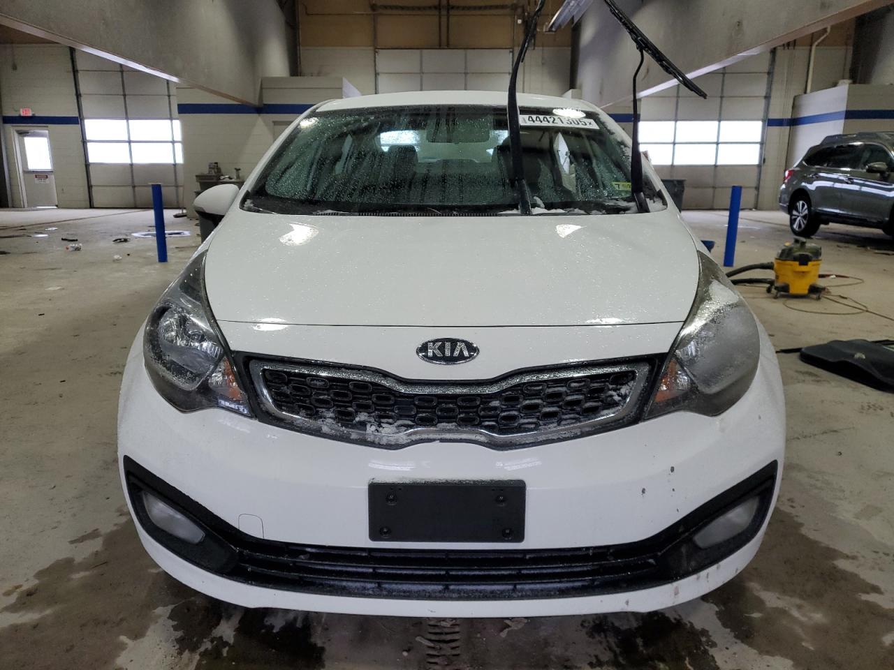 2013 KIA Rio VIN KNADN4A34D6232829 Copart auction photo, stripped / minor dent/scratches damage thumbnail 5