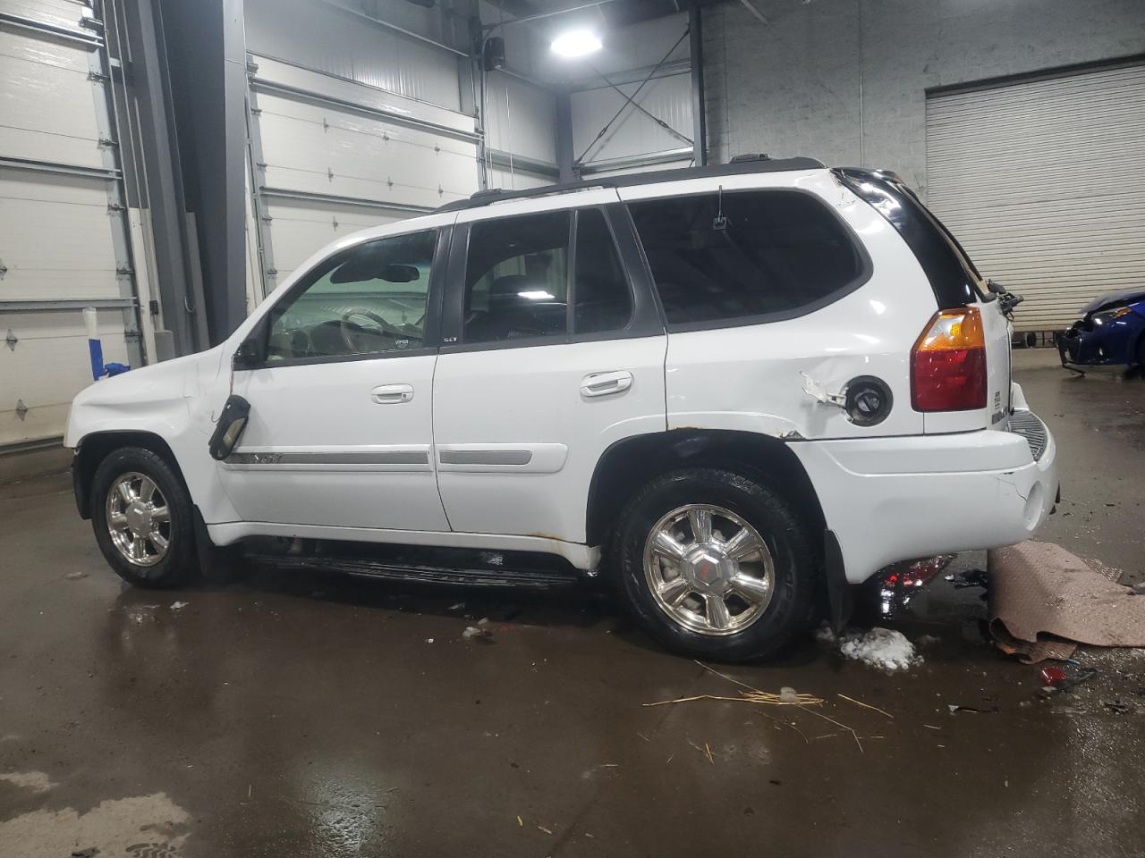 2002 GMC Envoy VIN 1GKDT13S722453300 Copart auction photo, rear end / side damage thumbnail 2