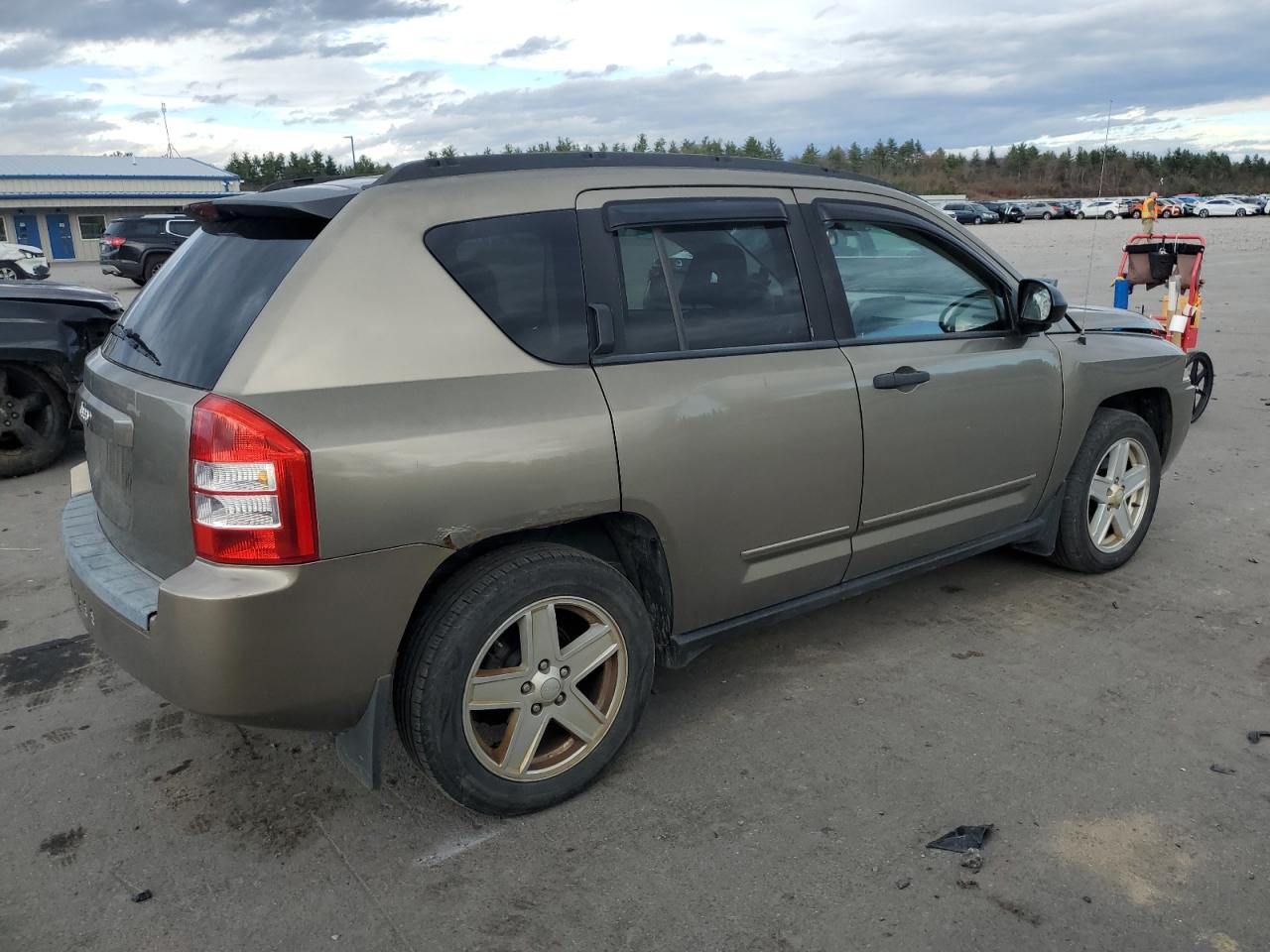 2008 Jeep Compass VIN 1J8FF47W78D691437 Copart auction photo, front end damage thumbnail 3
