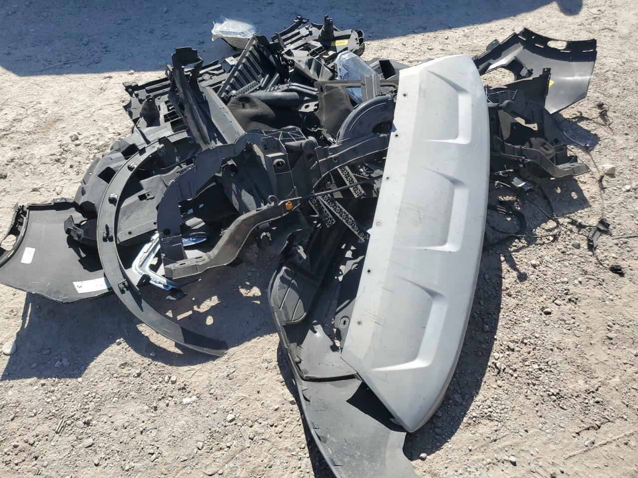 2019 Ford Escape VIN 1FMCU0G99KUB07593 Copart auction photo, undercarriage / front end damage thumbnail 13