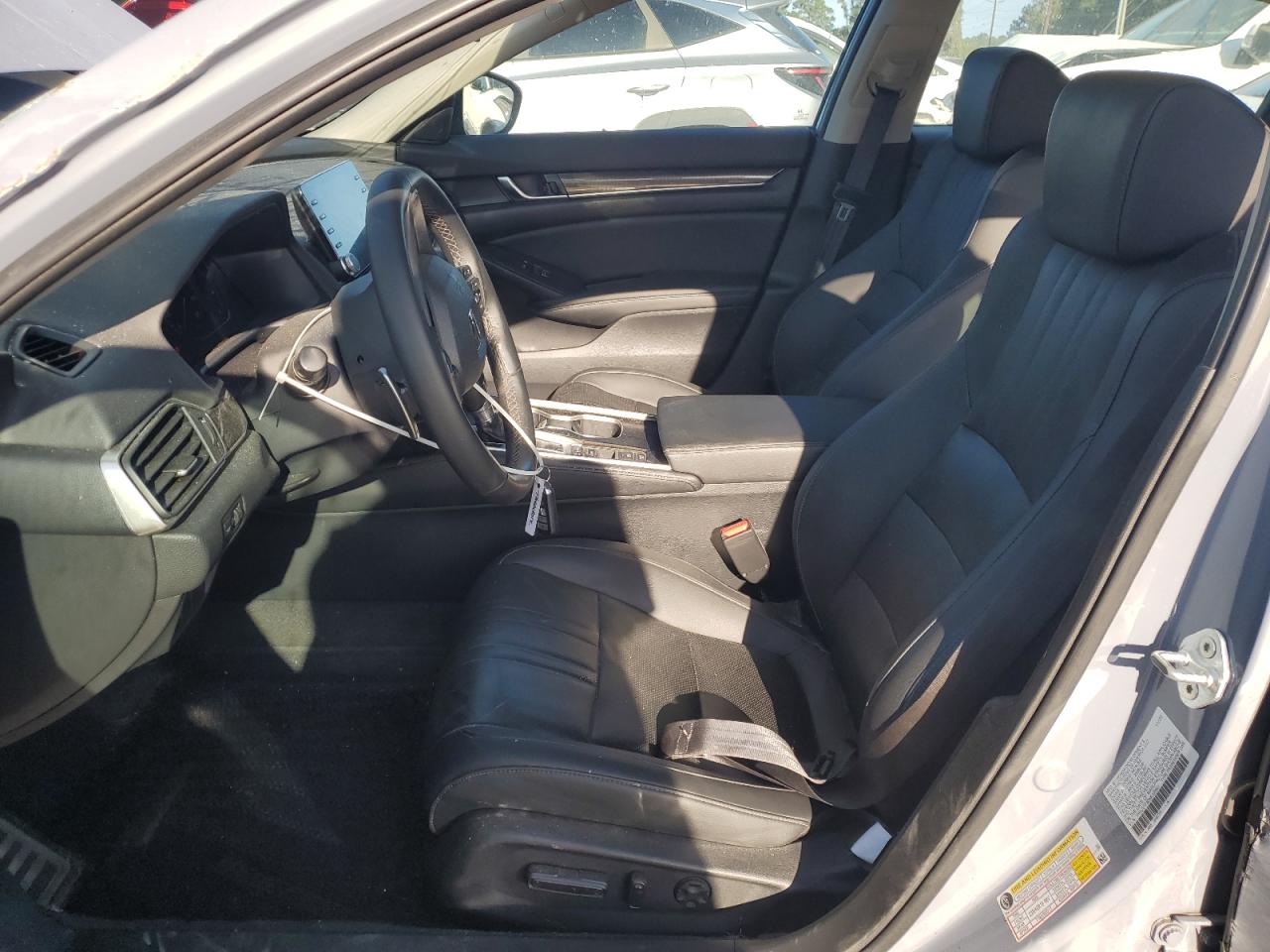2022 Honda Accord VIN 1HGCV1F40NA105641 Copart auction photo, front end / side damage thumbnail 7