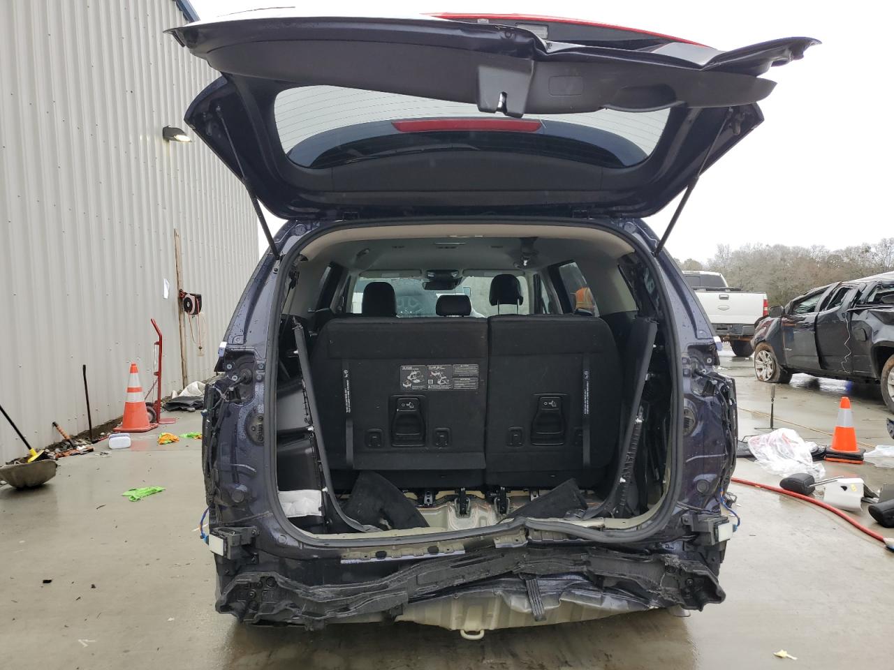 2024 KIA Carnival VIN KNDNB4H33R6434445 Copart auction photo, rear end damage thumbnail 6