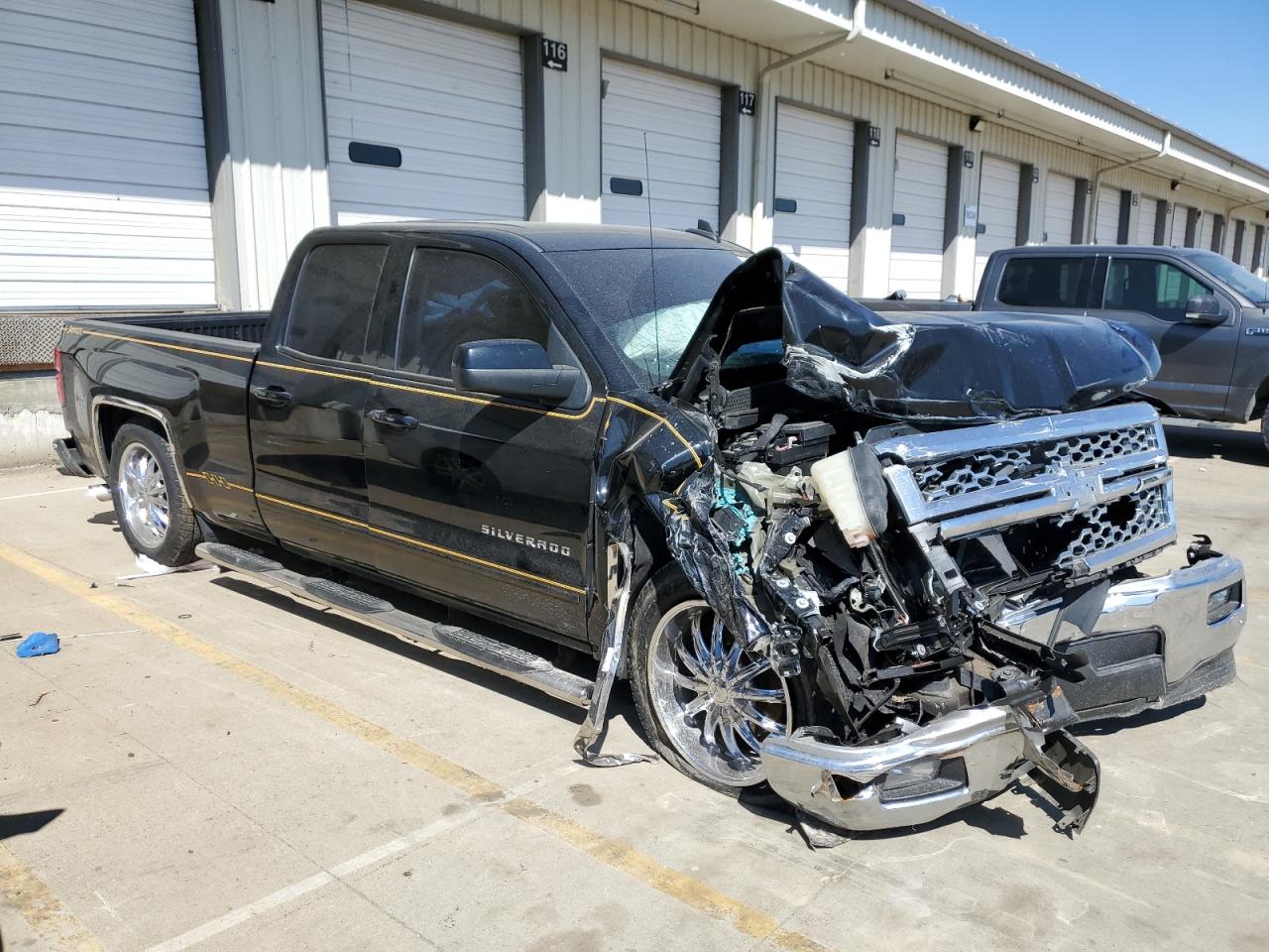 2015 Chevrolet Silverado VIN 1GCRCRECXFZ153513 Copart auction photo, front end damage thumbnail 4