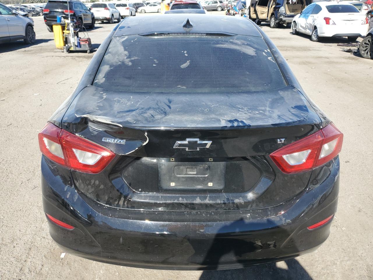 2018 Chevrolet Cruze VIN 1G1BE5SM2J7241129 Copart auction photo, front end / rear end damage thumbnail 6