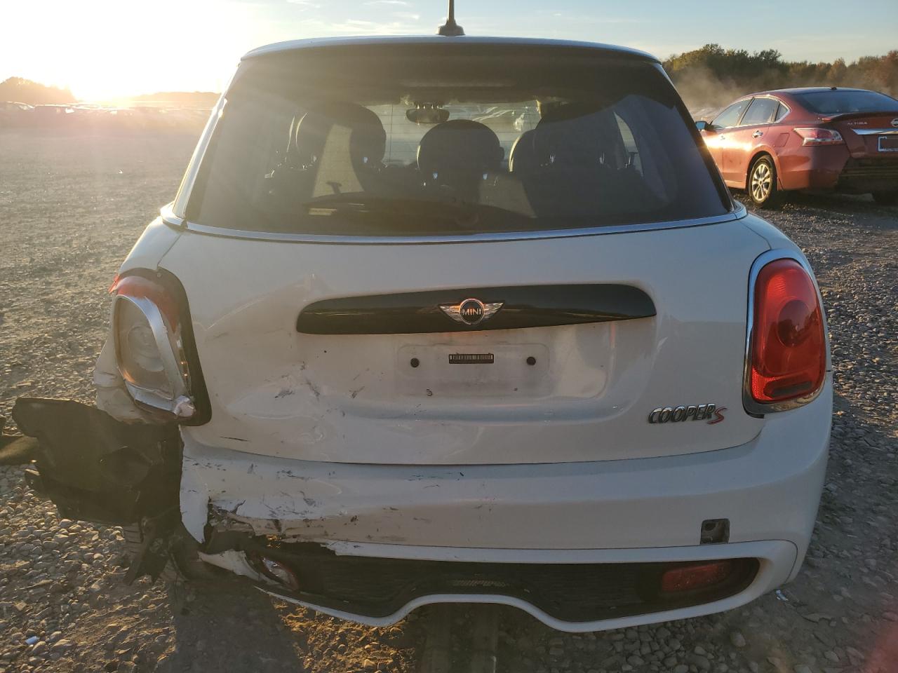 2017 MINI Cooper VIN WMWXU3C37H2F48913 Copart auction photo, rear end / side damage thumbnail 6