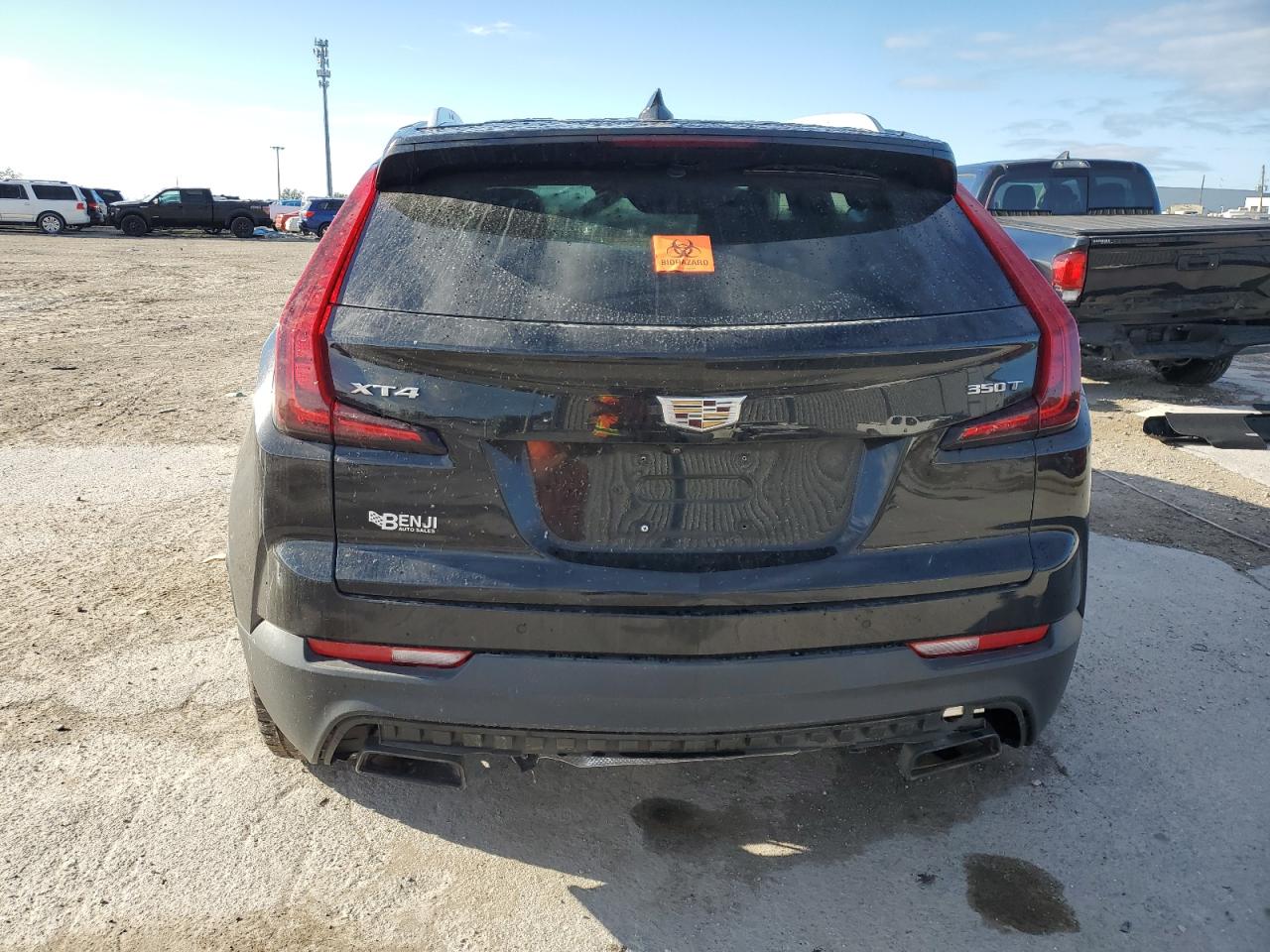 2020 Cadillac XT4 VIN 1GYFZCR4XLF070463 Copart auction photo, front end / water/flood damage thumbnail 6