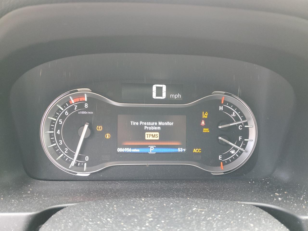 2017 Honda Pilot VIN 5FNYF6H04HB024257 Copart auction photo, front end / minor dent/scratches damage thumbnail 9