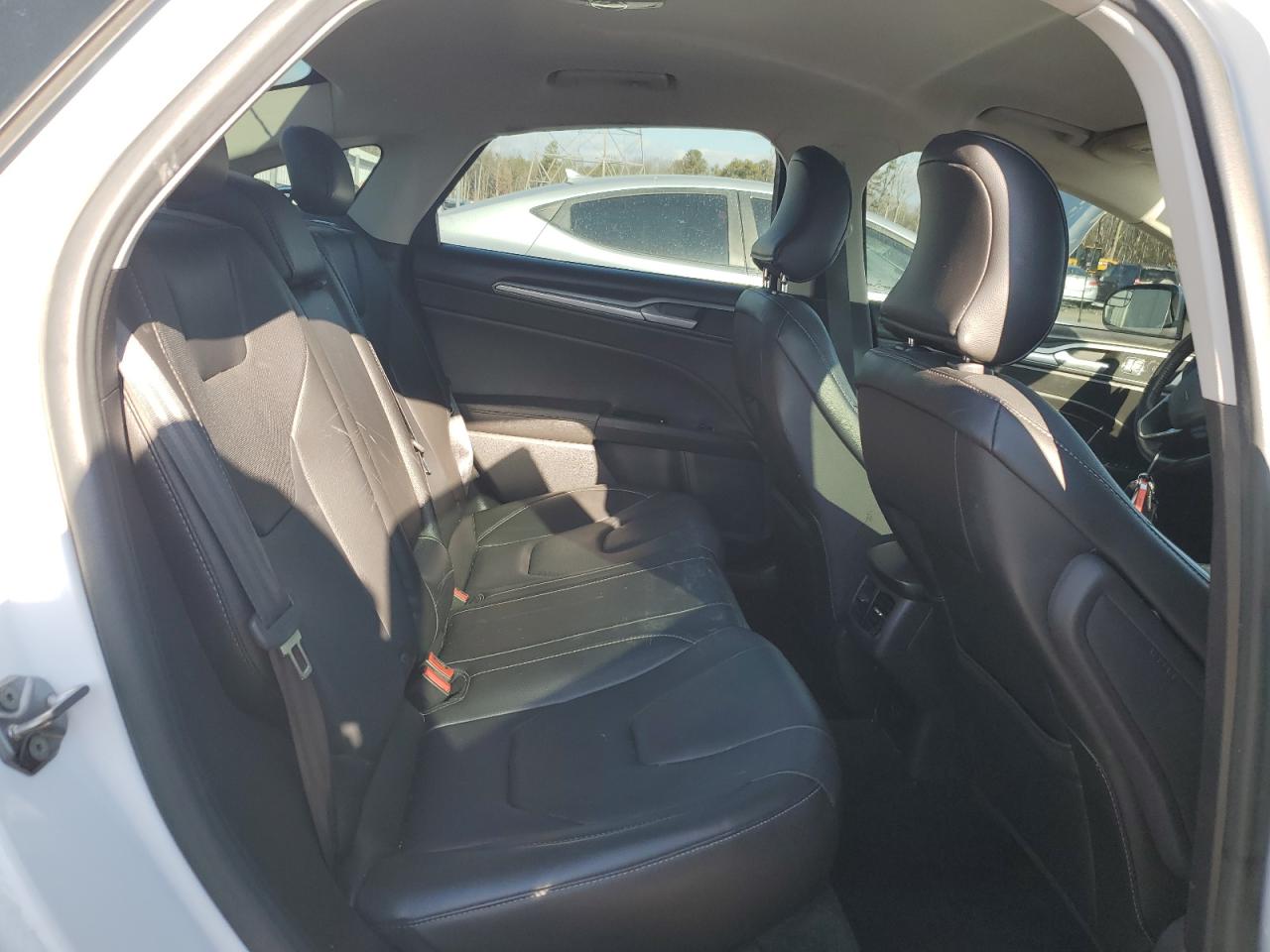 2016 Ford Fusion VIN 3FA6P0K98GR175405 Copart auction photo, rear end damage thumbnail 10