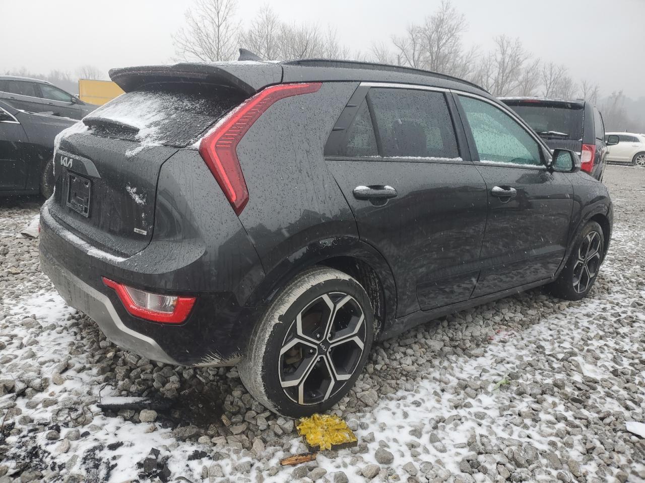 2023 KIA Niro VIN KNDCR3LE7P5032971 Copart auction photo, front end damage thumbnail 3